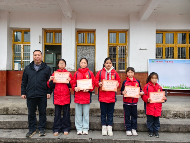 ������С�� ������ͯ�� �Ķ����ɳ�